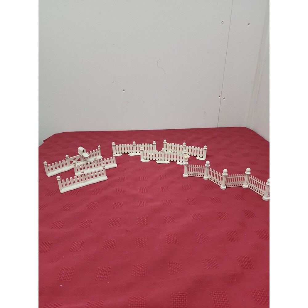 Vintage Christmas Village White Fencing Assorted Wood & Diecast Some Dept. 56